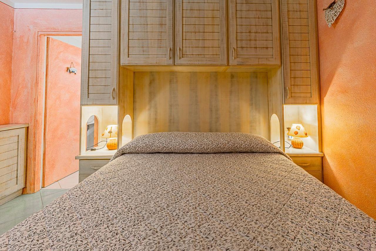 ポルト・サン・パーオロ Claude&Kate'S Dream Houseヴィラ エクステリア 写真